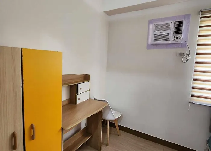 Trees 1 Bedroom Fully Furnished With Free Wi-fi & Netflix Manila