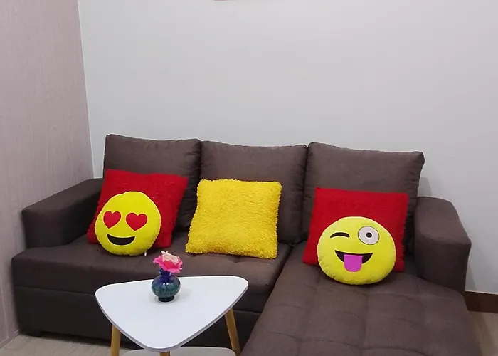 Trees 1 Bedroom Fully Furnished With Free Wi-fi & Netflix Apartamento *