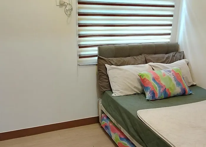 Trees 1 Bedroom Fully Furnished With Free Wi-fi & Netflix 마닐라