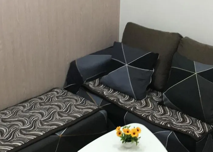 Apartamento Trees 1 Bedroom Fully Furnished With Free Wi-fi & Netflix *